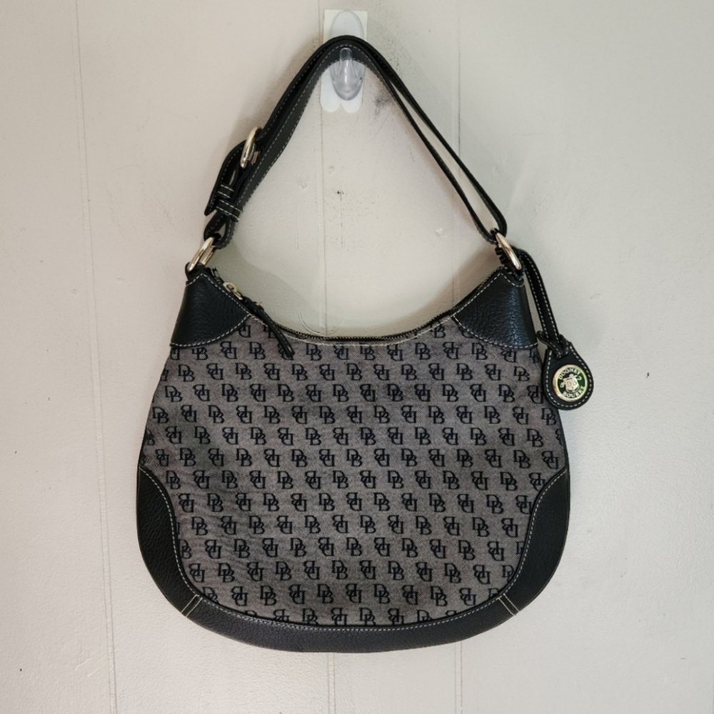 Dooney & Bourke logo Monogram hobo purse shoulder bag black gray fabric leather